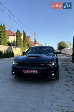 Седан Dodge Charger 2021 в Чернівцях
