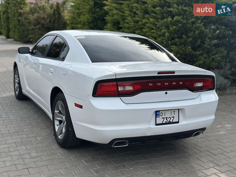Седан Dodge Charger 2013 в Одесі