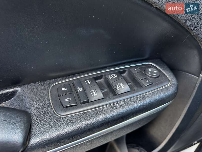 Седан Dodge Charger 2016 в Києві