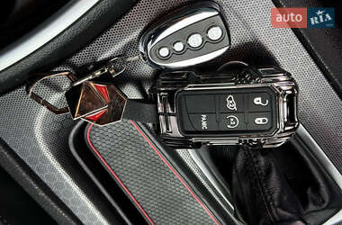 Седан Dodge Charger 2018 в 