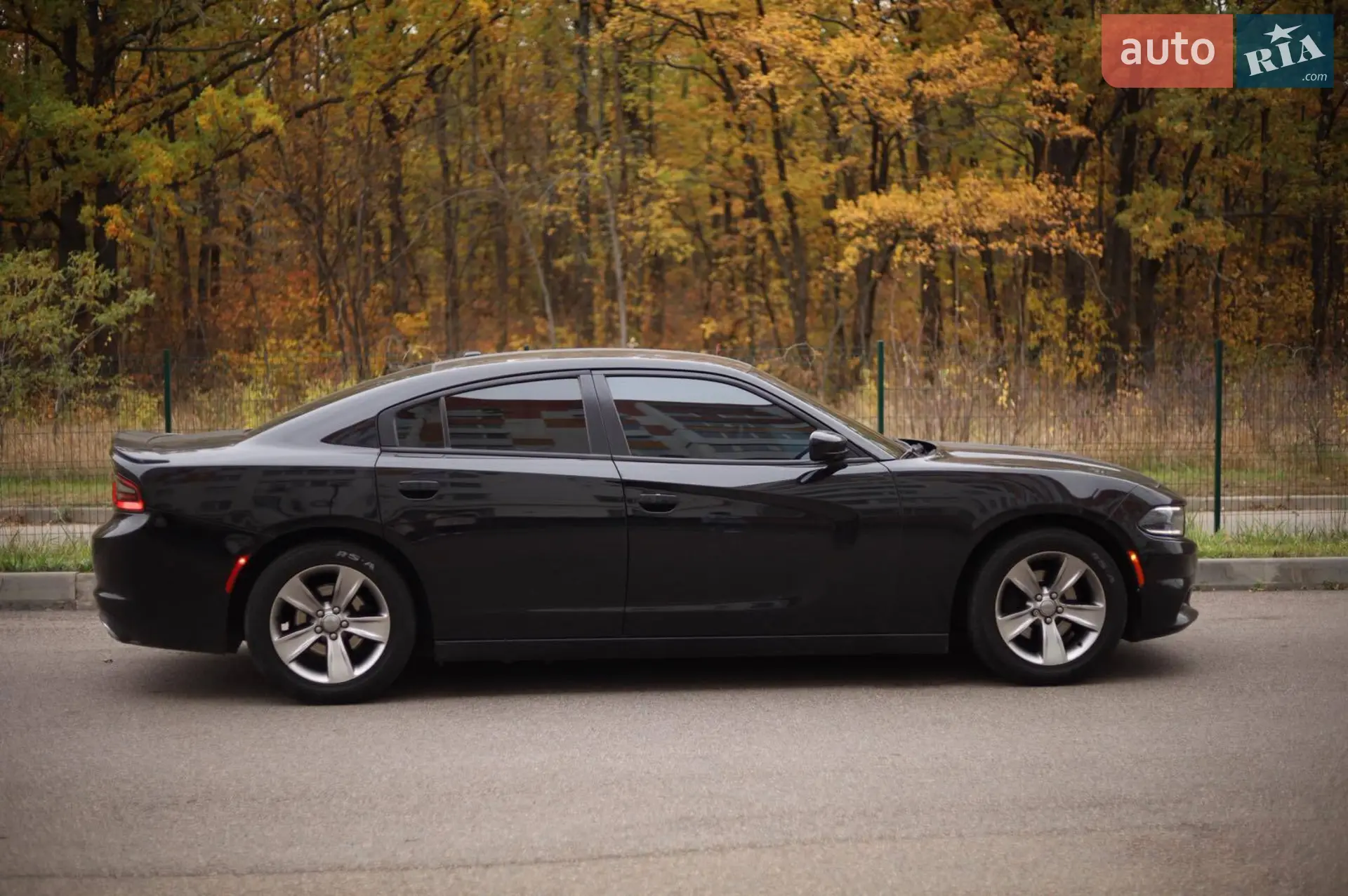2015 Dodge Charger - мініатюра 3