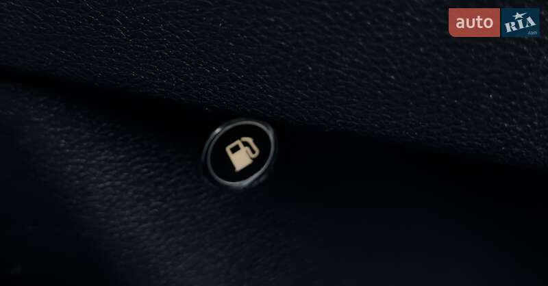 Седан Dodge Charger 2016 в Черкасах