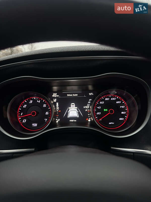 Седан Dodge Charger 2016 в Киеве