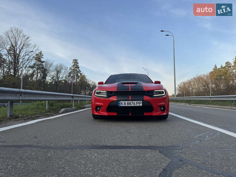 Седан Dodge Charger 2016 в Киеве