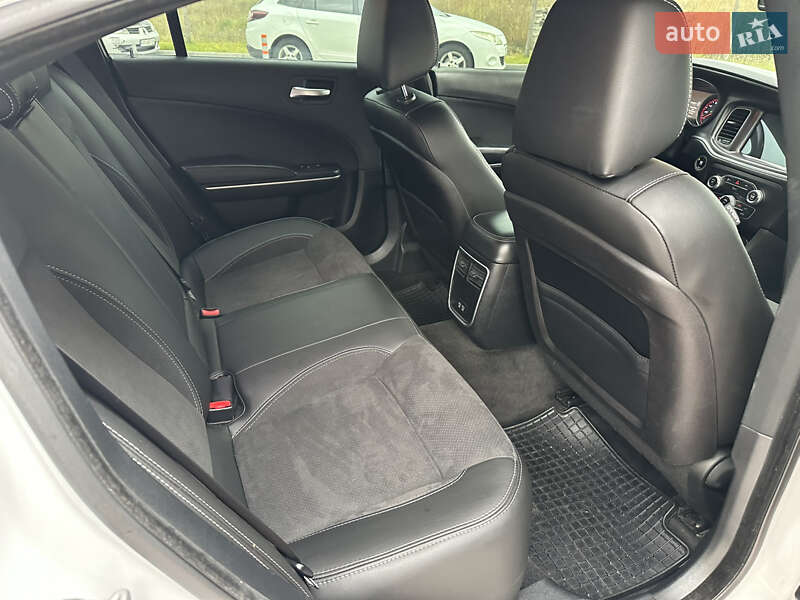 Седан Dodge Charger 2015 в Киеве