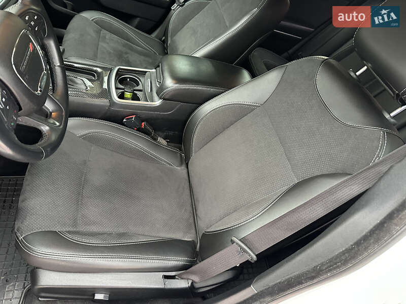 Седан Dodge Charger 2015 в Киеве