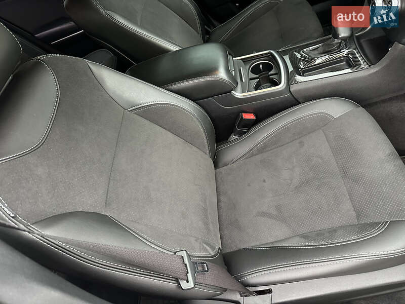 Седан Dodge Charger 2015 в Киеве