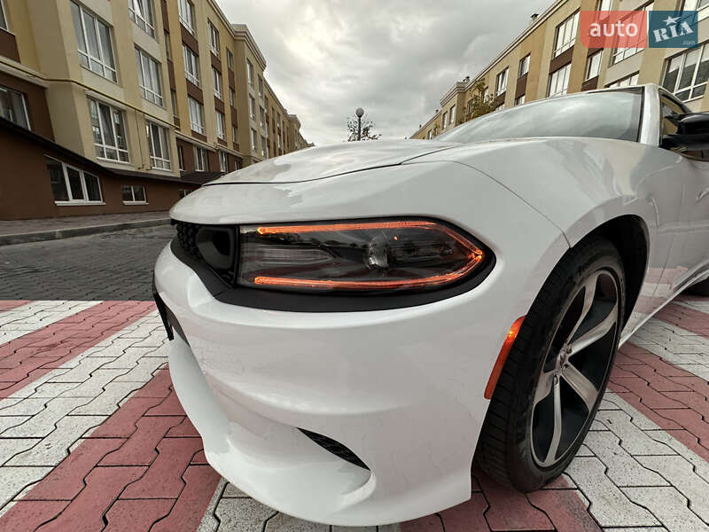Седан Dodge Charger 2015 в Киеве