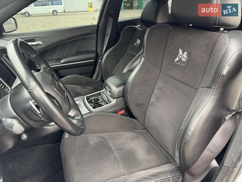 Седан Dodge Charger 2021 в Николаеве