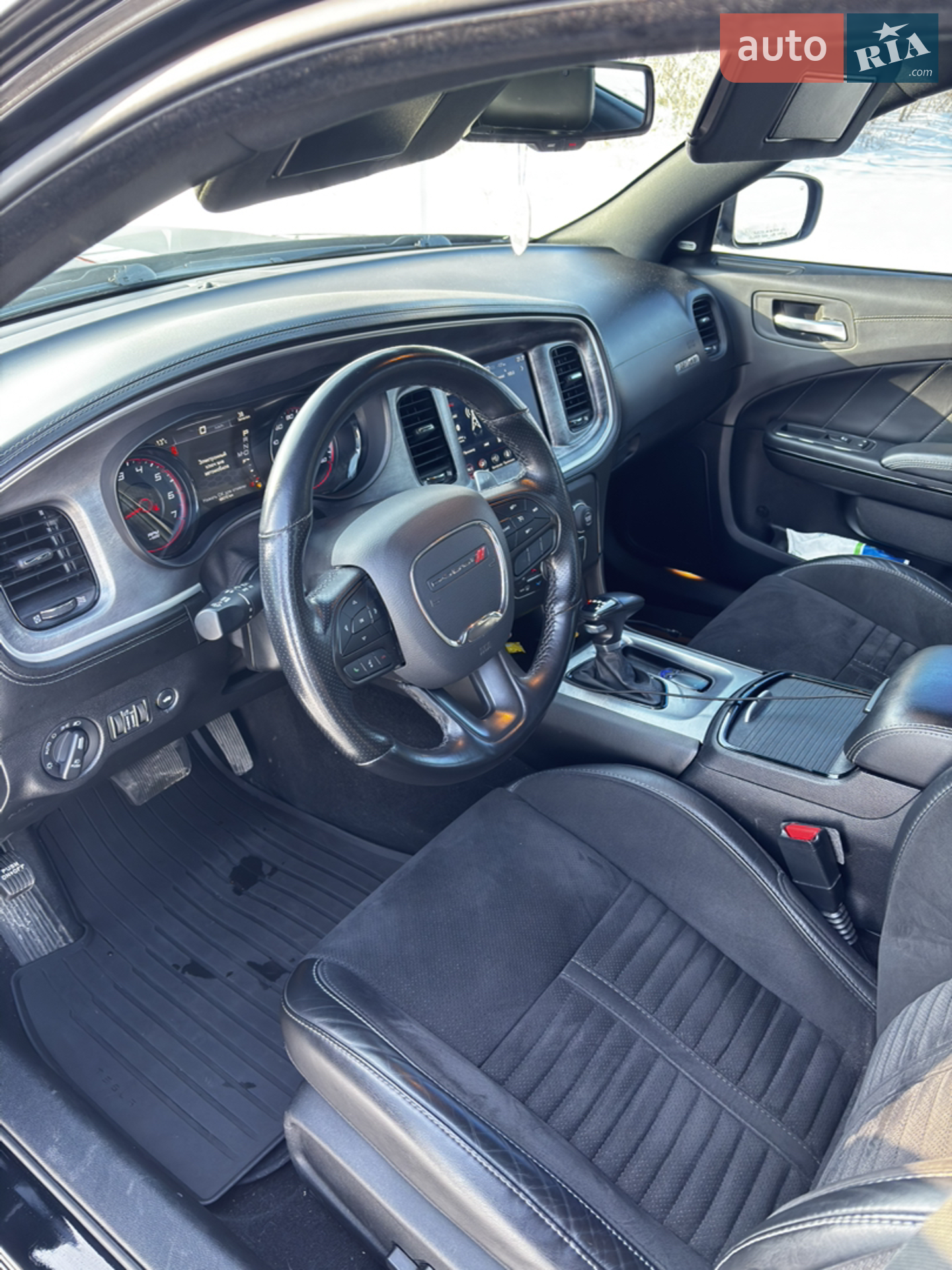 2021 Dodge Charger - мініатюра 17