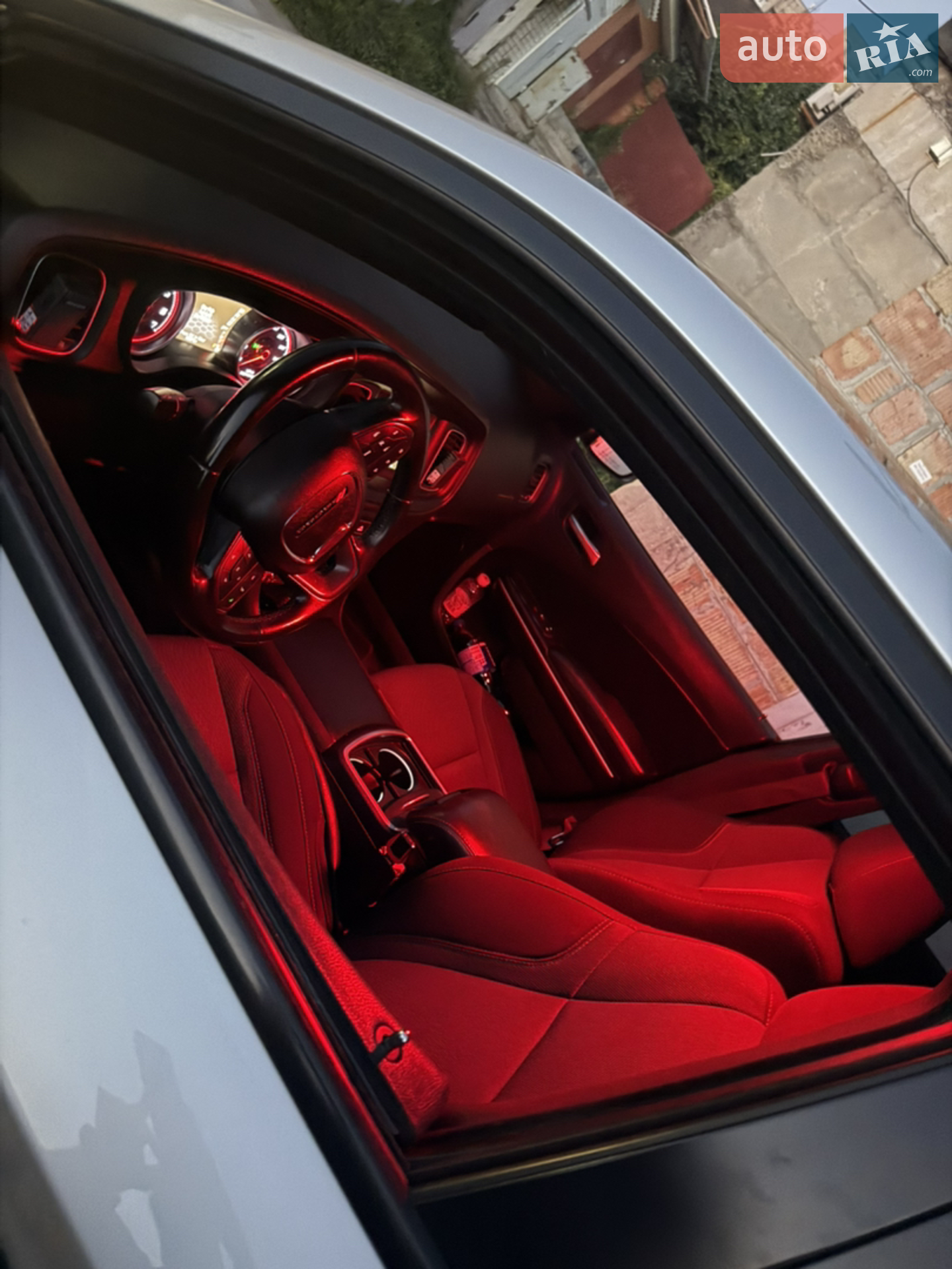 2019 Dodge Charger - мініатюра 29