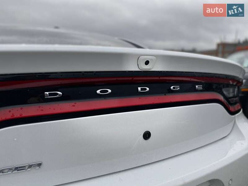 Седан Dodge Charger 2019 в Киеве