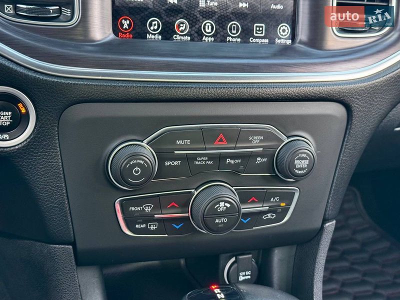 Седан Dodge Charger 2017 в Киеве