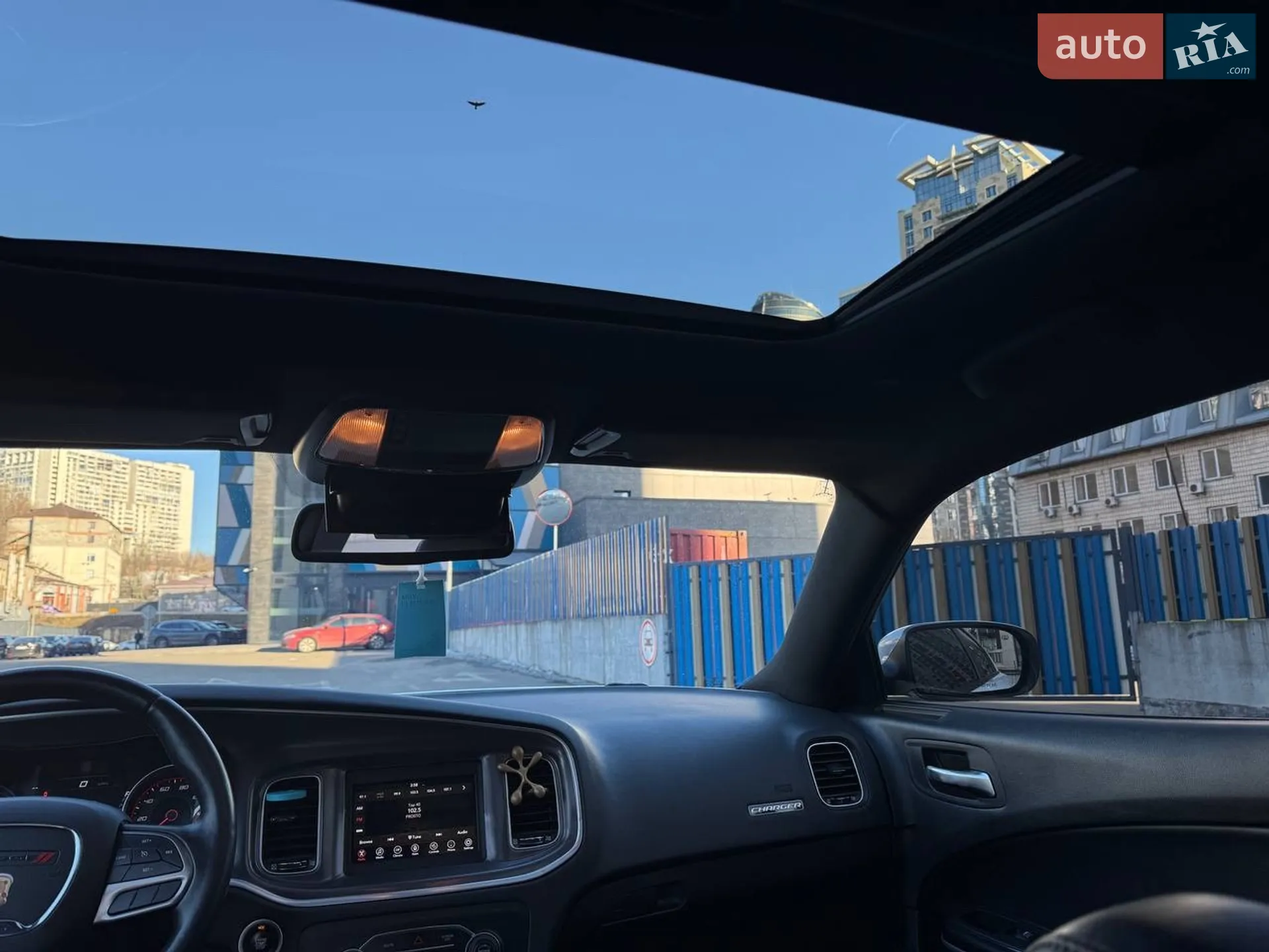 2020 Dodge Charger - мініатюра 20