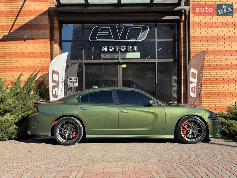 Седан Dodge Charger 2019 в Киеве