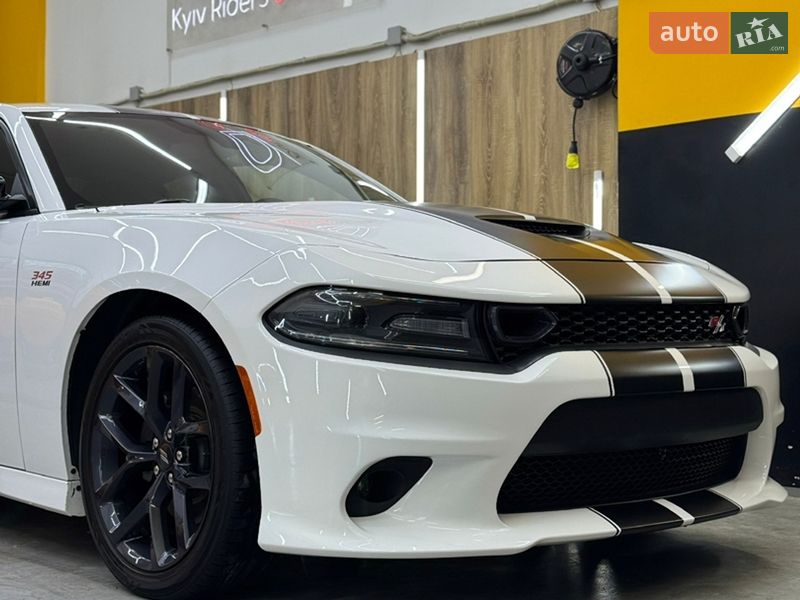 Седан Dodge Charger 2020 в Києві