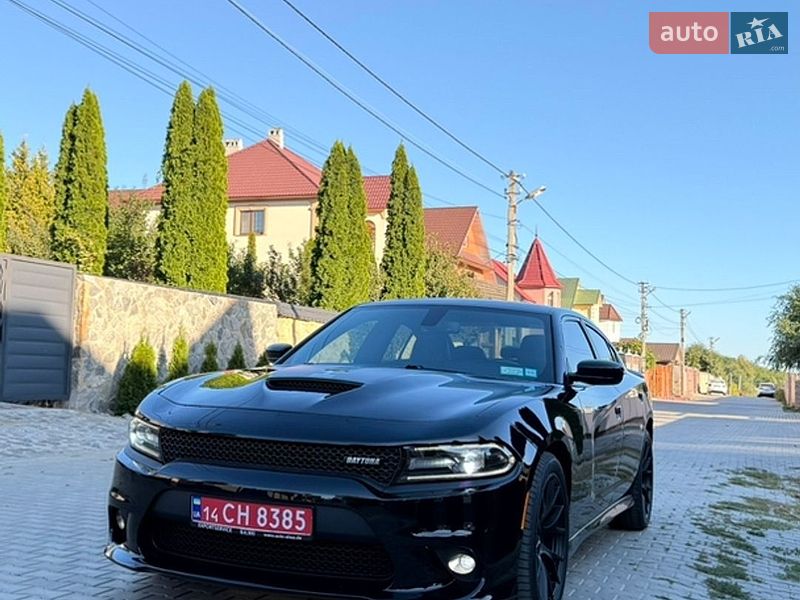 Седан Dodge Charger 2021 в Черновцах