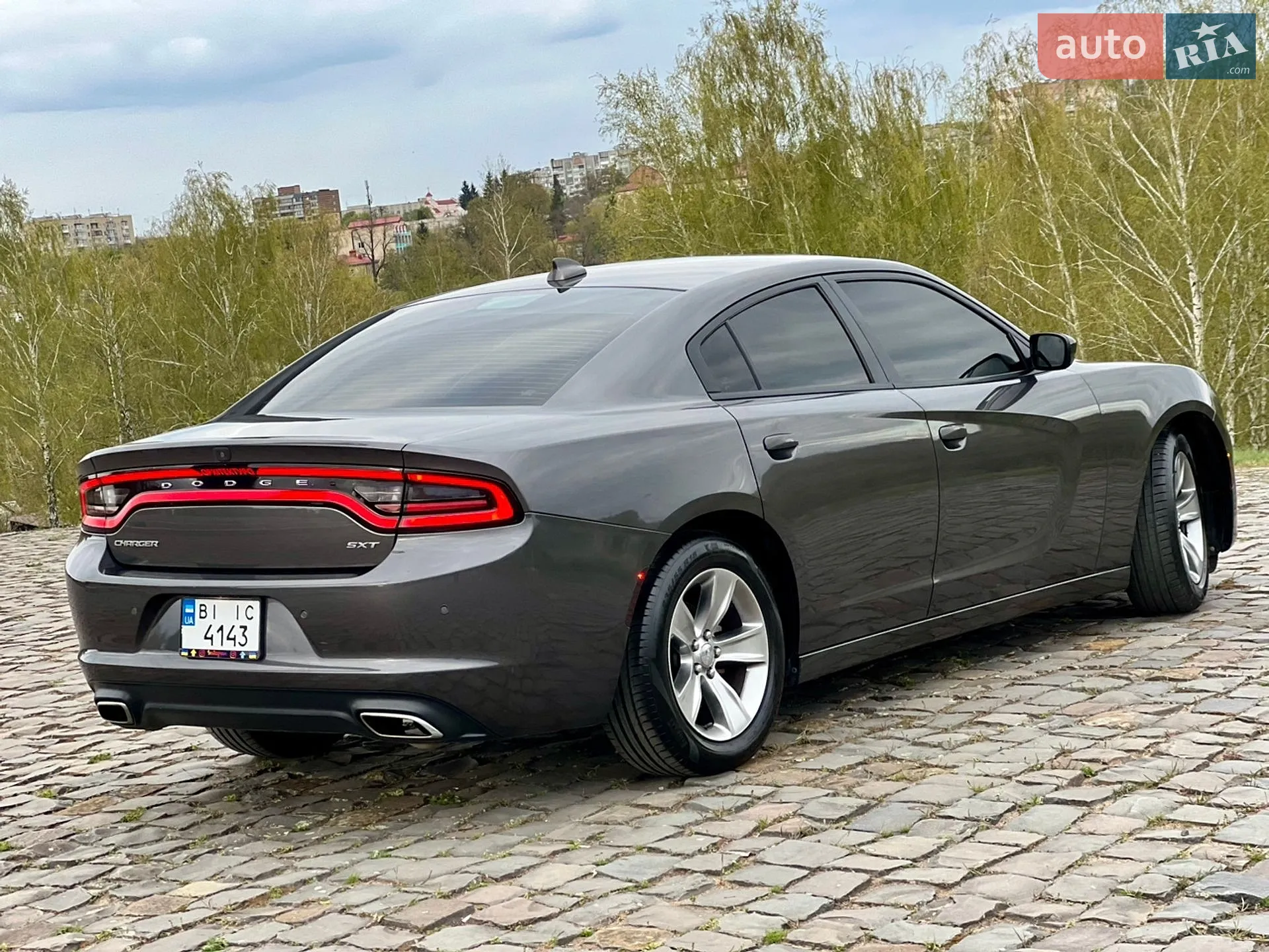2017 Dodge Charger - мініатюра 12