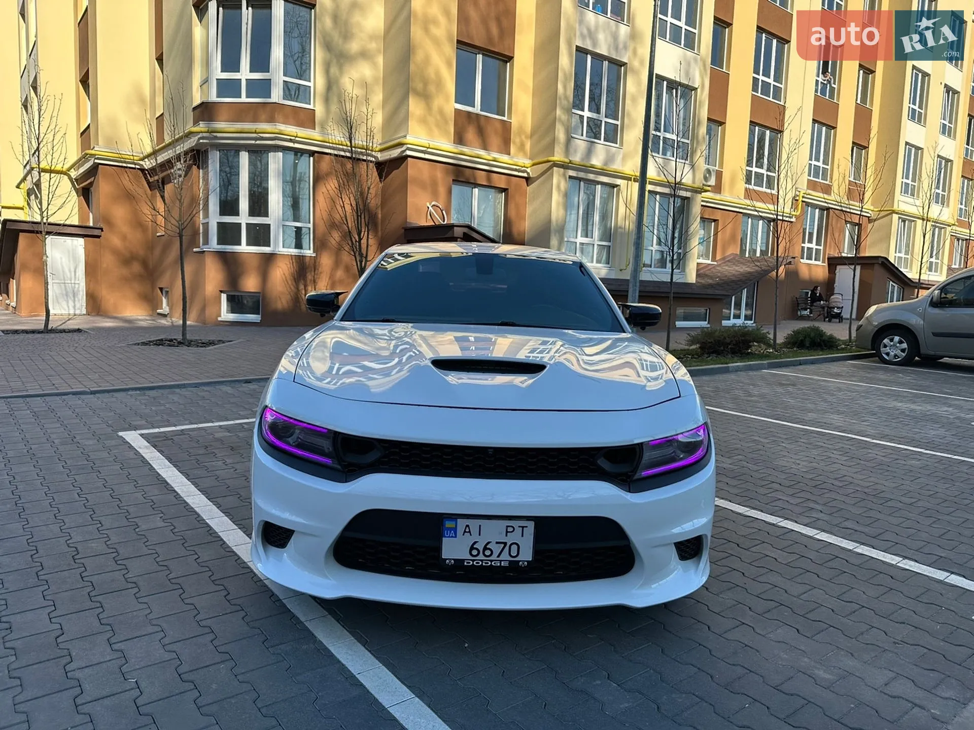 2015 Dodge Charger - мініатюра 10