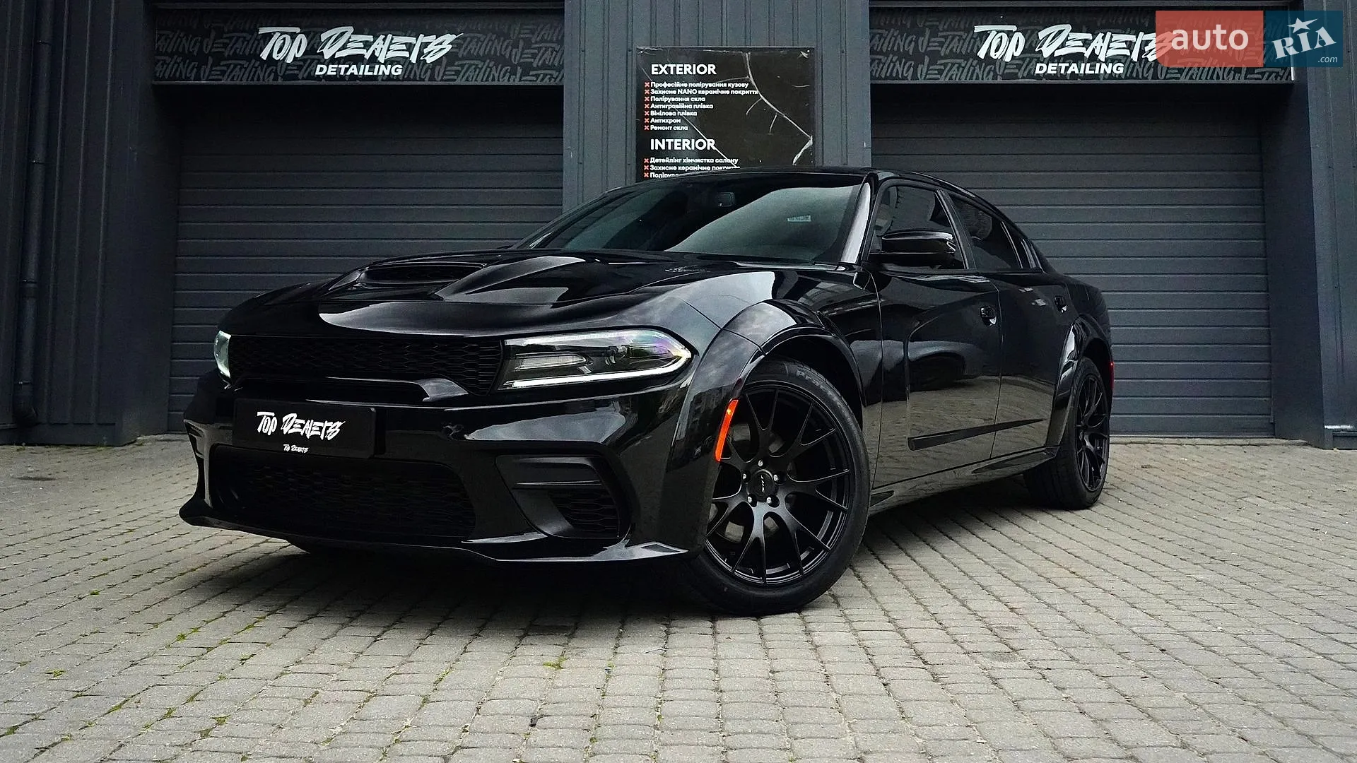 2021 Dodge Charger - мініатюра 13