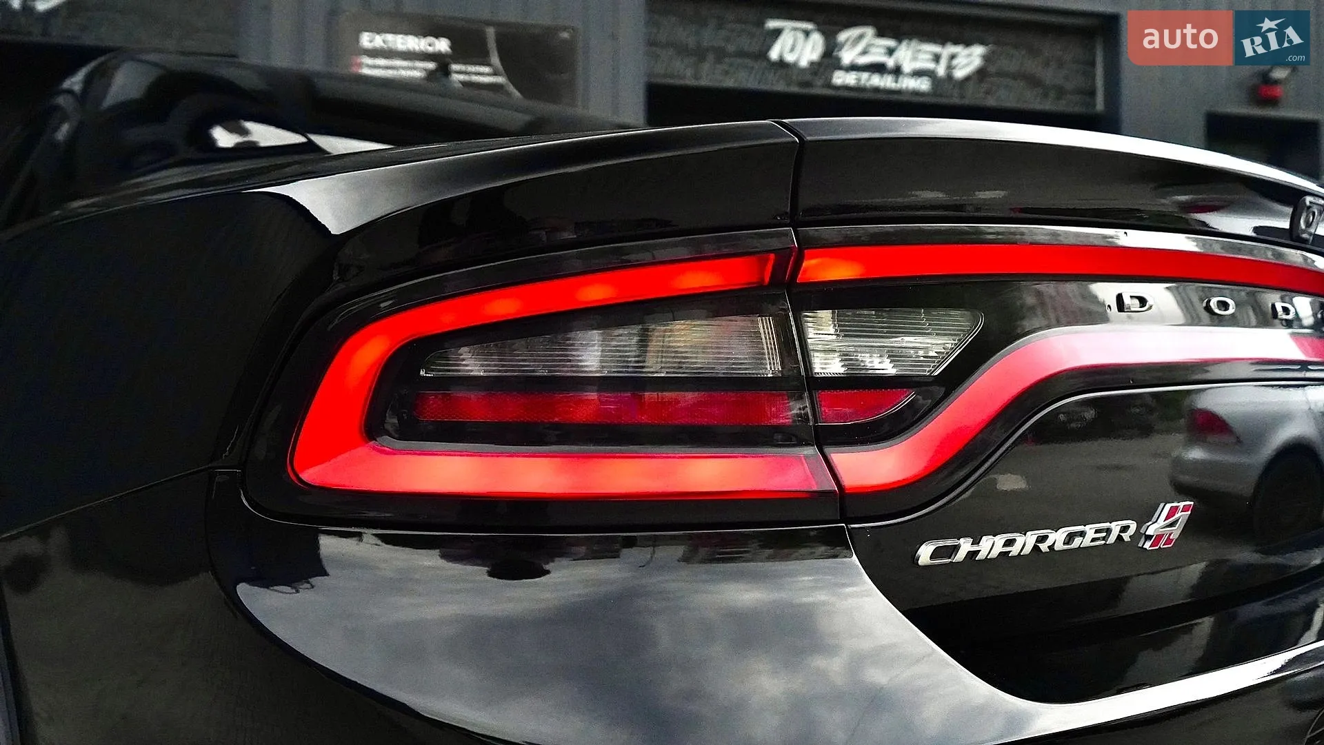 2021 Dodge Charger - мініатюра 18