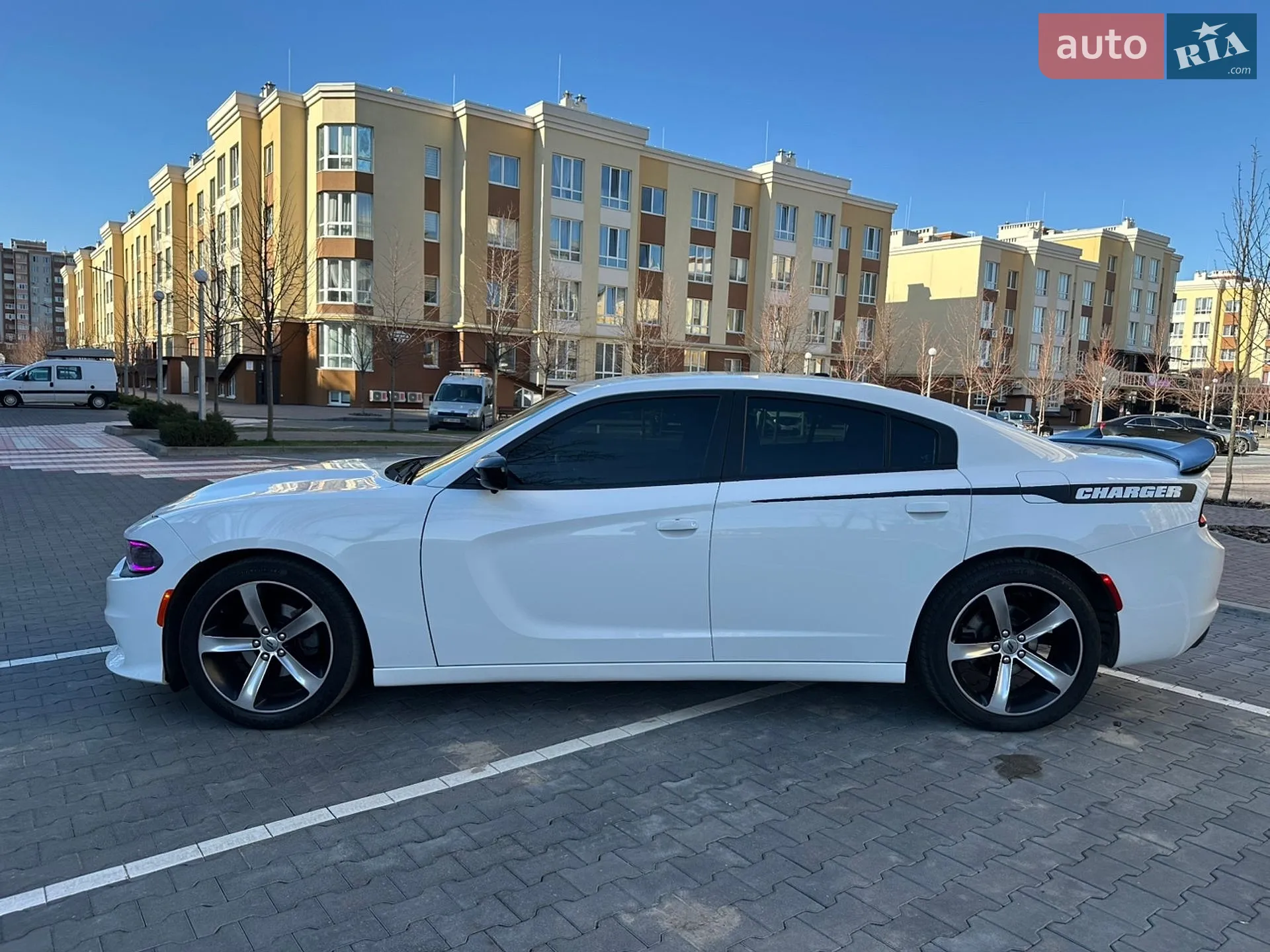 2015 Dodge Charger - мініатюра 4