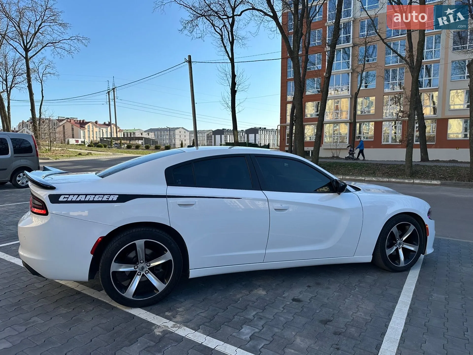 2015 Dodge Charger - мініатюра 10