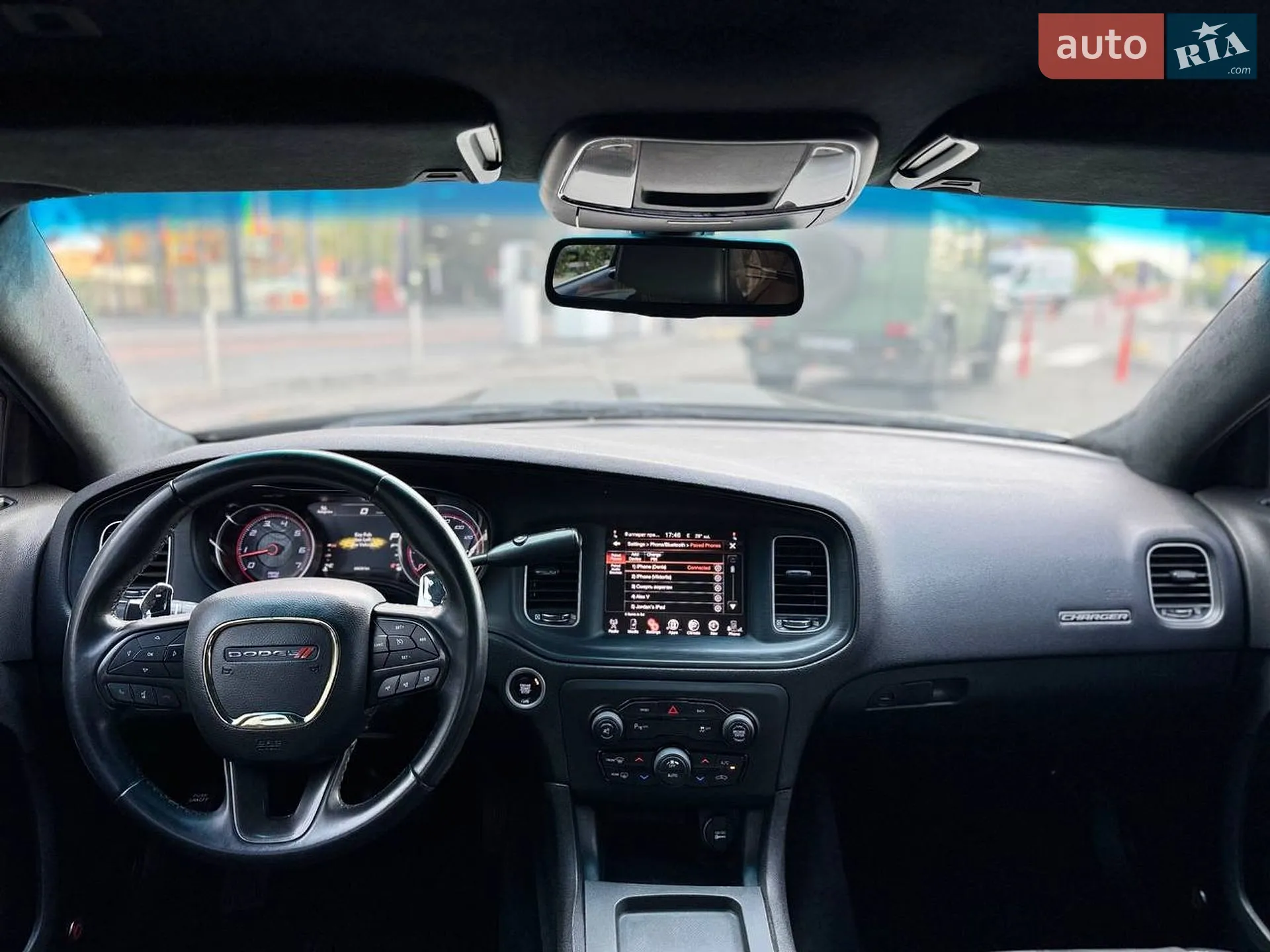 2017 Dodge Charger - мініатюра 14