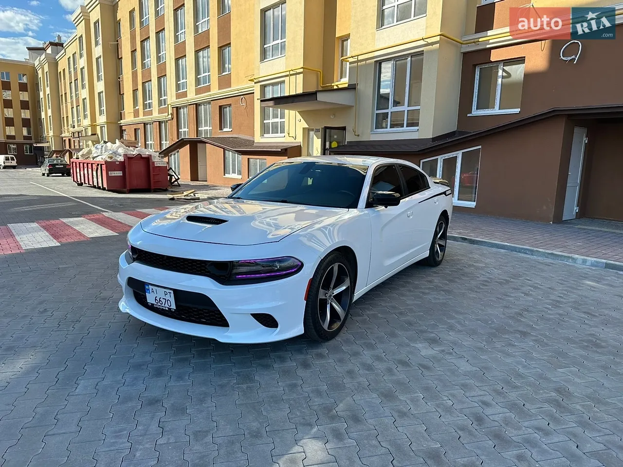 2016 Dodge Charger - мініатюра 21