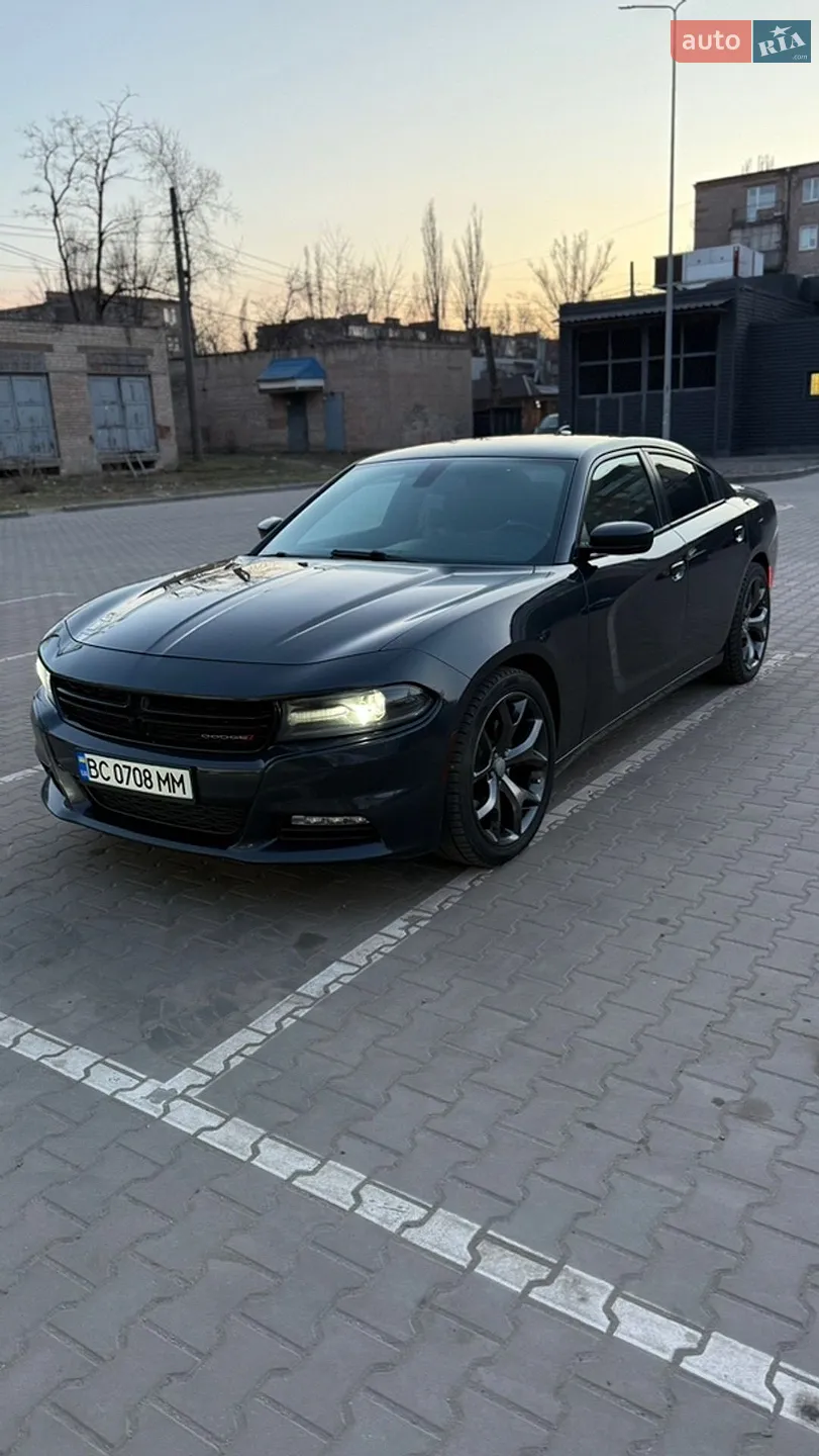 2016 Dodge Charger - мініатюра 2