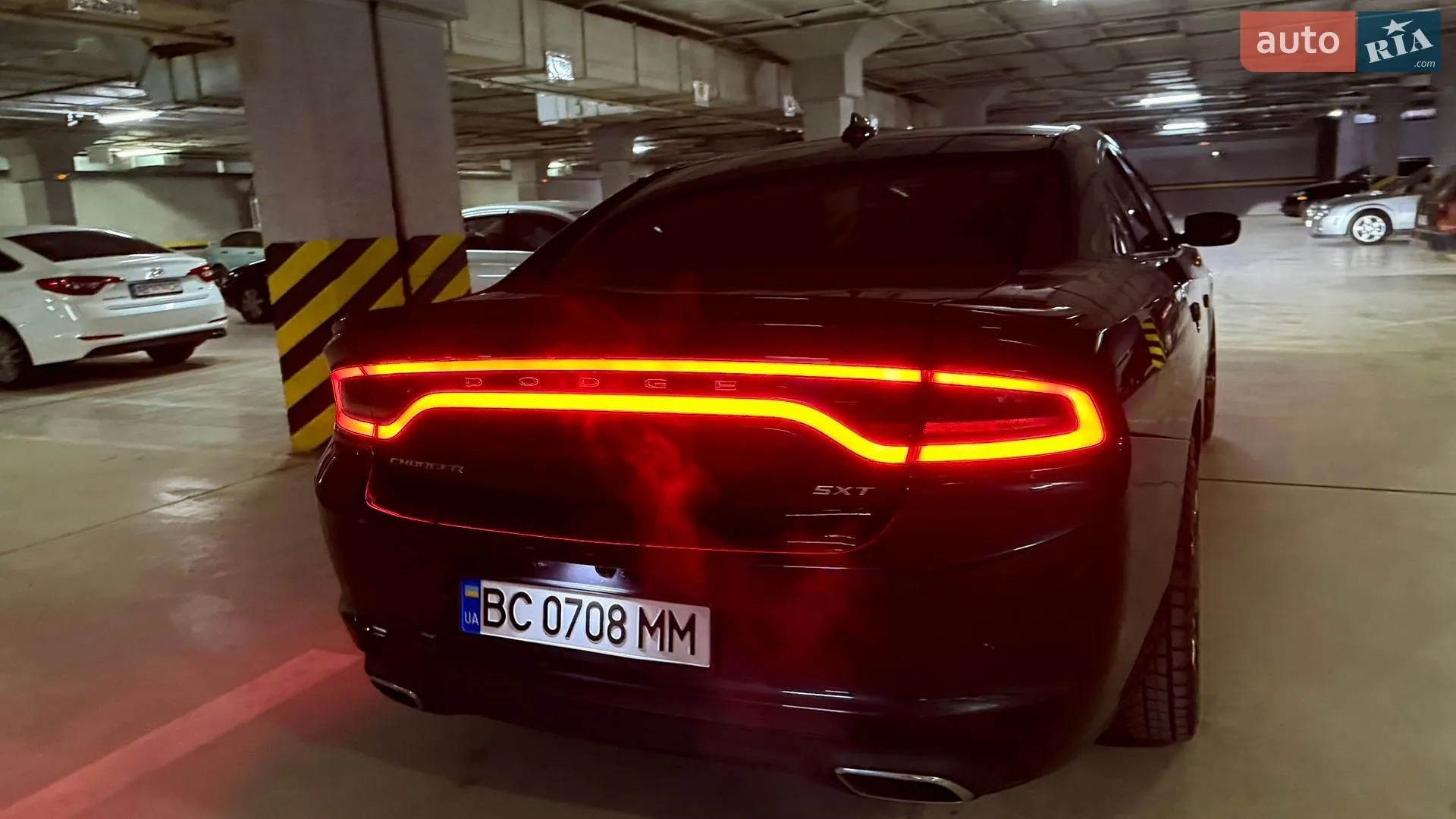 2016 Dodge Charger - мініатюра 13