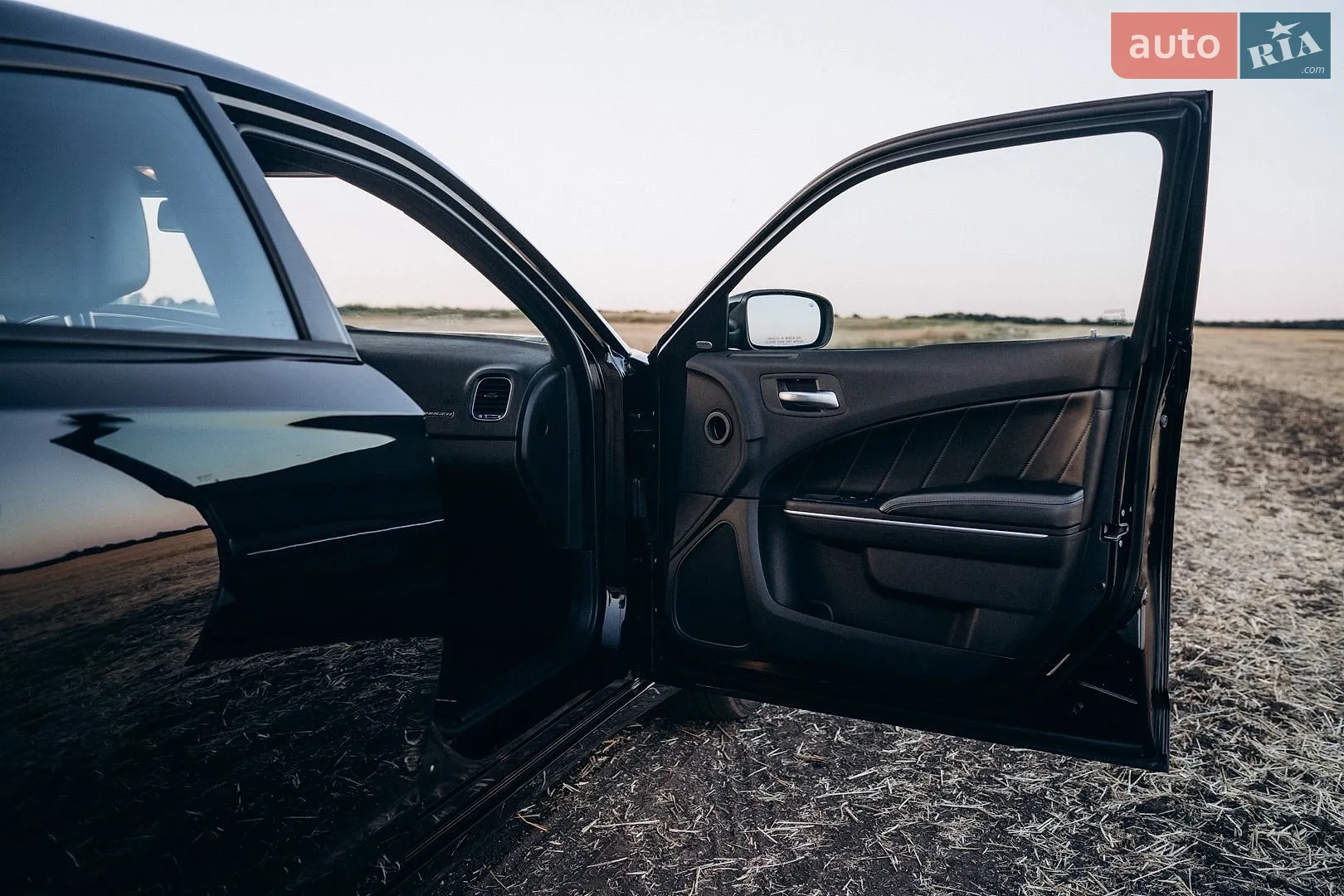 2015 Dodge Charger - мініатюра 31