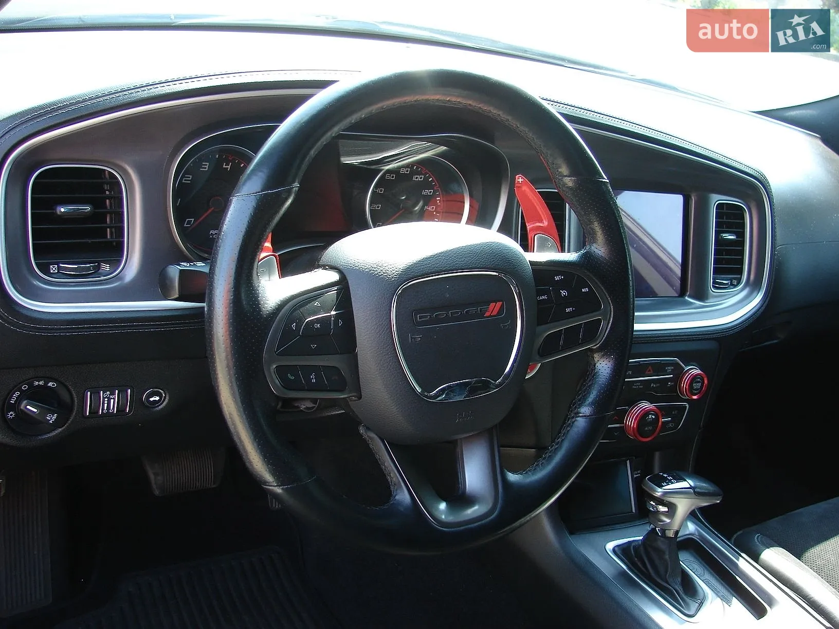 2020 Dodge Charger - мініатюра 25