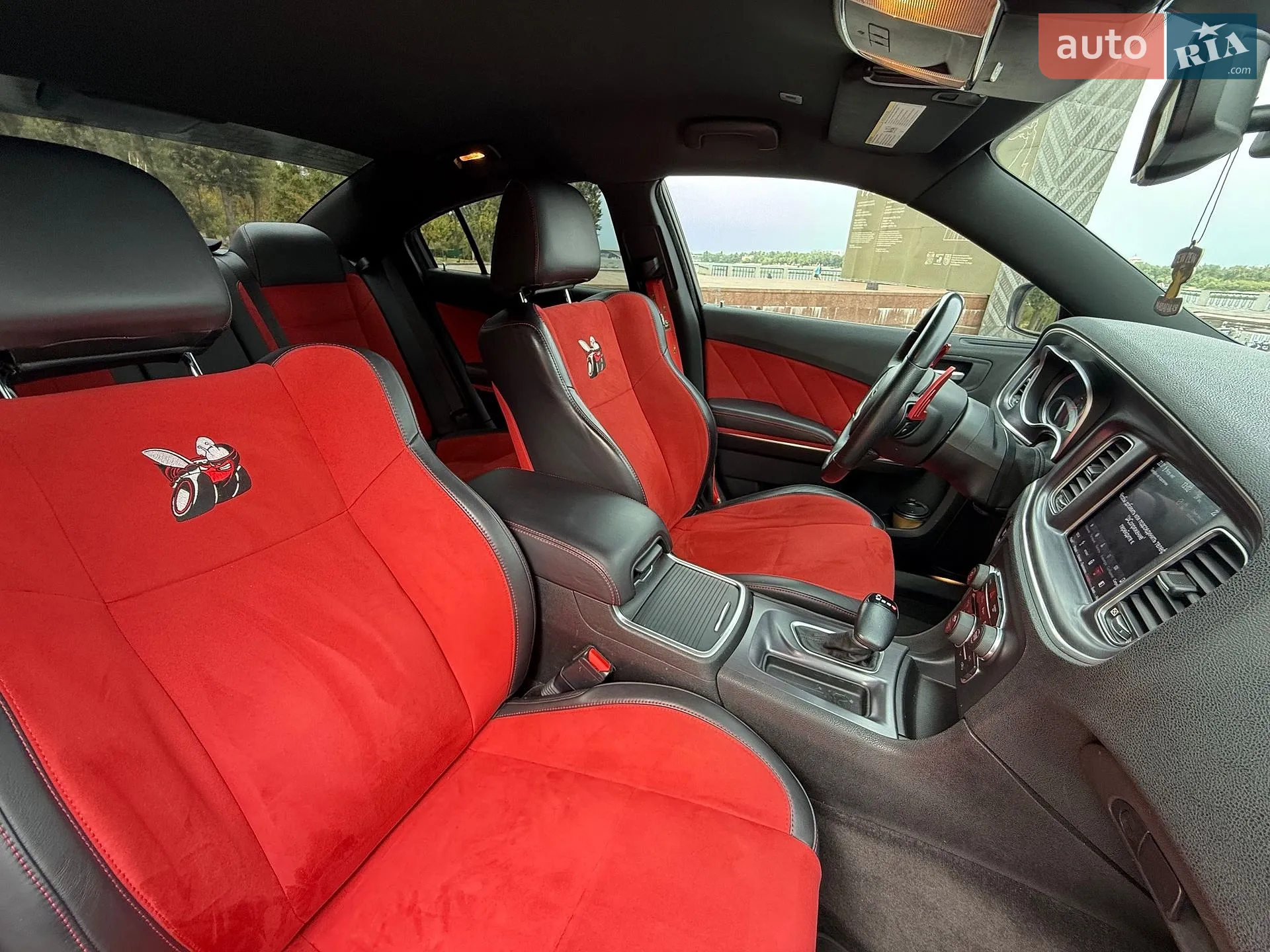 2018 Dodge Charger - мініатюра 26