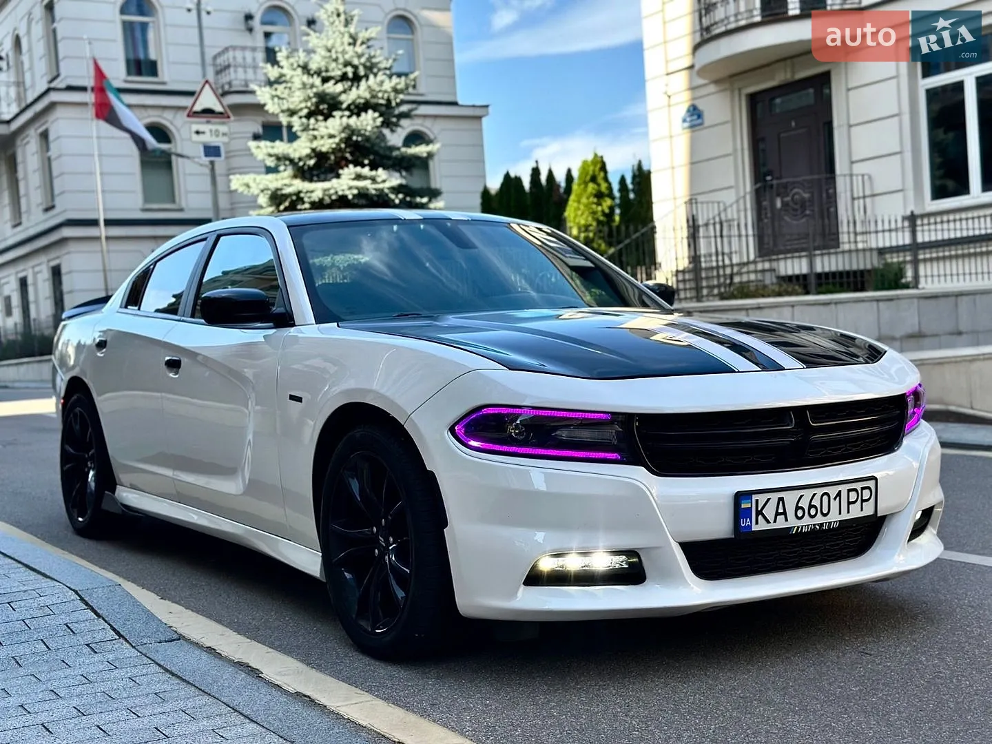 2018 Dodge Charger - мініатюра 8
