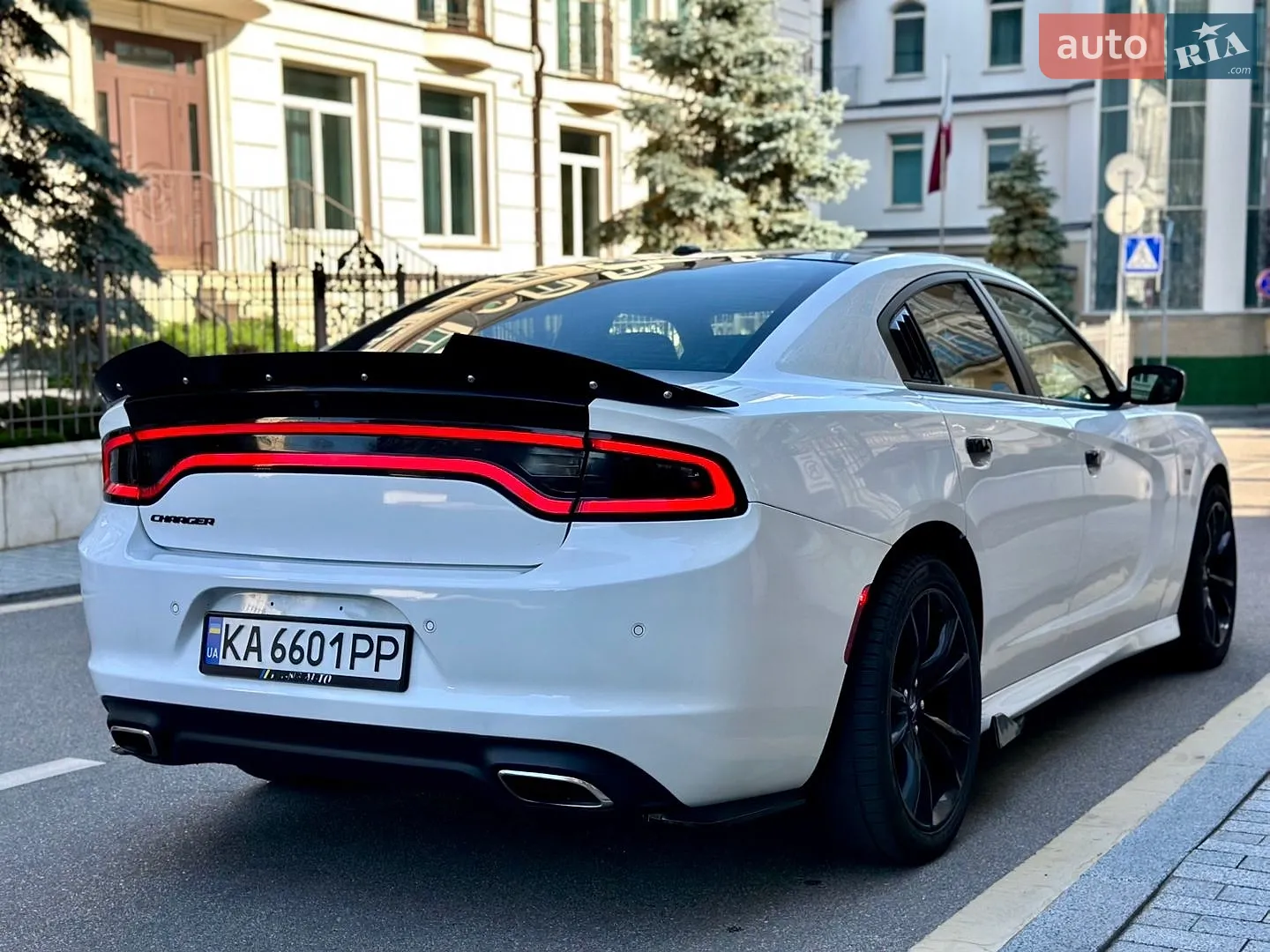 2018 Dodge Charger - мініатюра 20