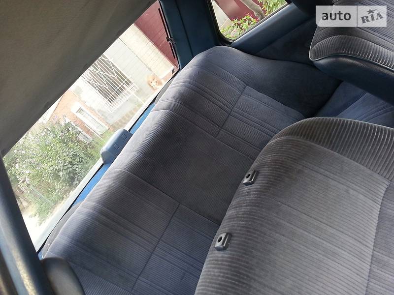 Седан Dodge Colt 1987 в Одессе