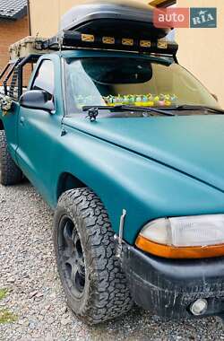 Пикап Dodge Dakota 2004 в 
