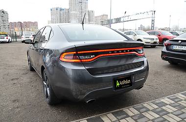 Седан Dodge Dart 2015 в 