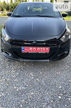 Седан Dodge Dart 2014 в Мостиске