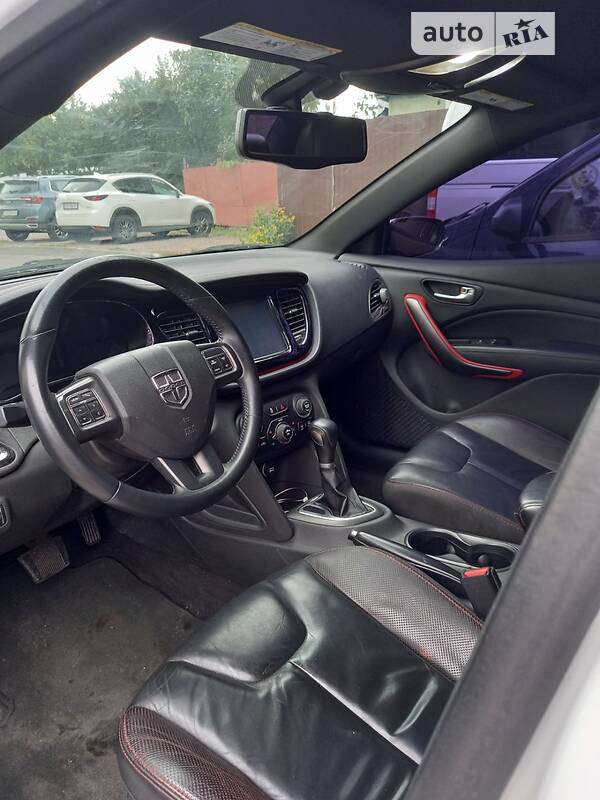 Седан Dodge Dart 2014 в Чернигове