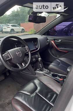 Седан Dodge Dart 2014 в 