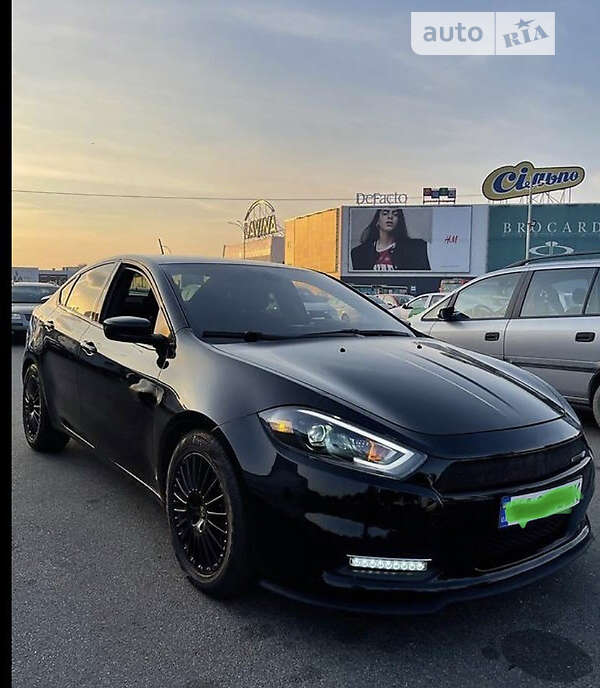 Седан Dodge Dart 2015 в 