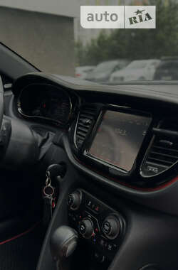 Седан Dodge Dart 2013 в Ивано-Франковске