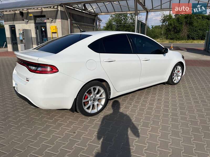 Седан Dodge Dart 2012 в Кривом Роге