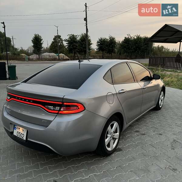 Седан Dodge Dart 2016 в Овруче