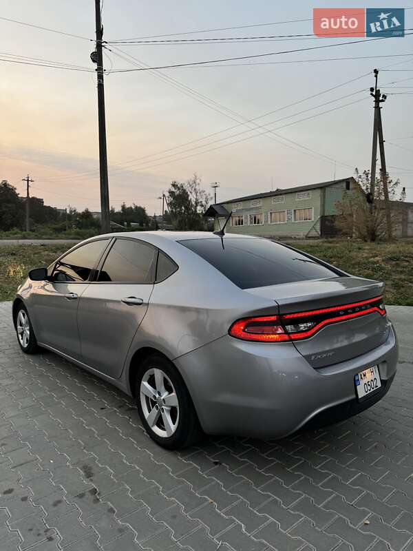 Седан Dodge Dart 2016 в Овруче