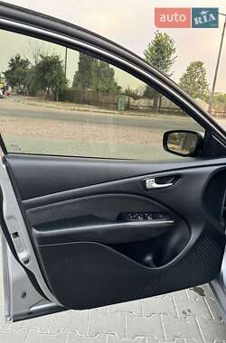 Седан Dodge Dart 2016 в 