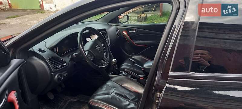 Седан Dodge Dart 2015 в Броварах