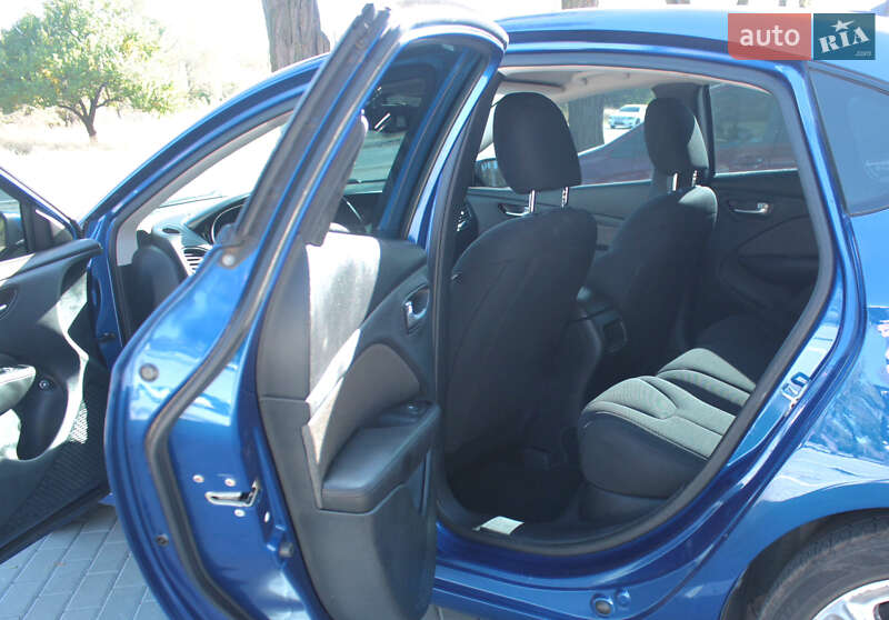 Седан Dodge Dart 2013 в Дніпрі фото 16 Седан Dodge Dart 2013 в Дніпрі